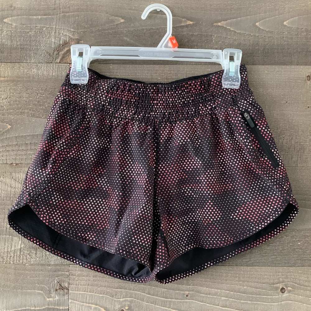 Lululemon Seawheeze 20 Reflective Shorts - Picture 2 of 8